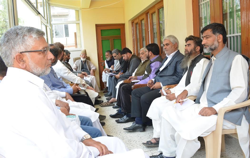 Hurriyat (G) Majlis-i-Shoura holds meet